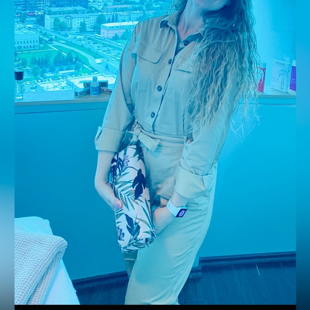 Jumpsuit long sleeved